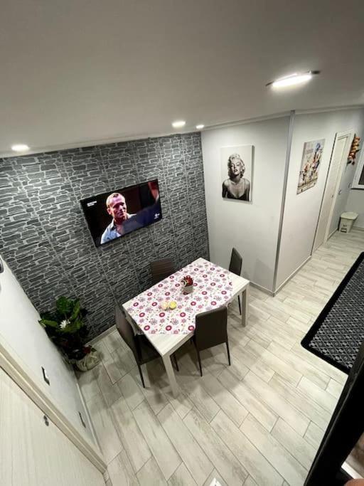 White House Spacca Napoli Kültér fotó
