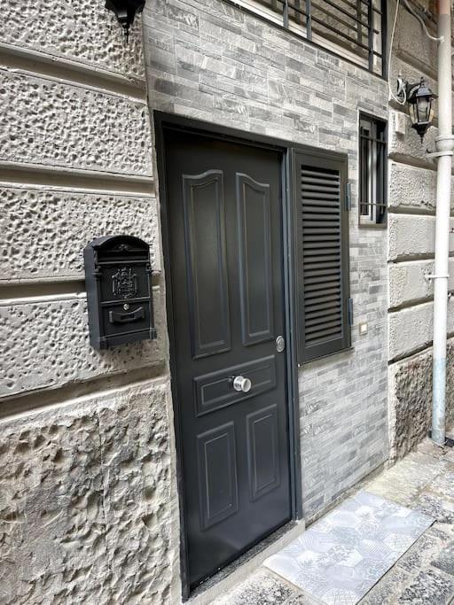 White House Spacca Napoli Kültér fotó